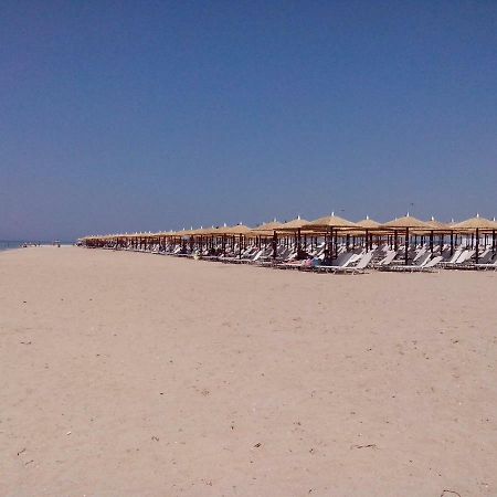 Nea Kallikrateia Apartment 60M From Sea! מראה חיצוני תמונה